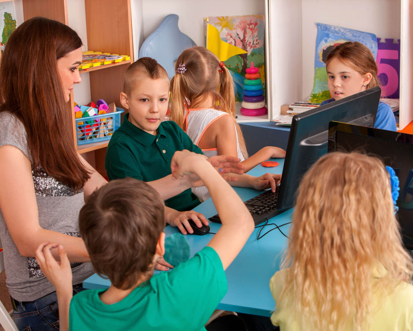 KangaZoo feature graphic including the player character assemble. KangaZoo is a mobile simulation game developed by PentaQuest and Chaos Theory.